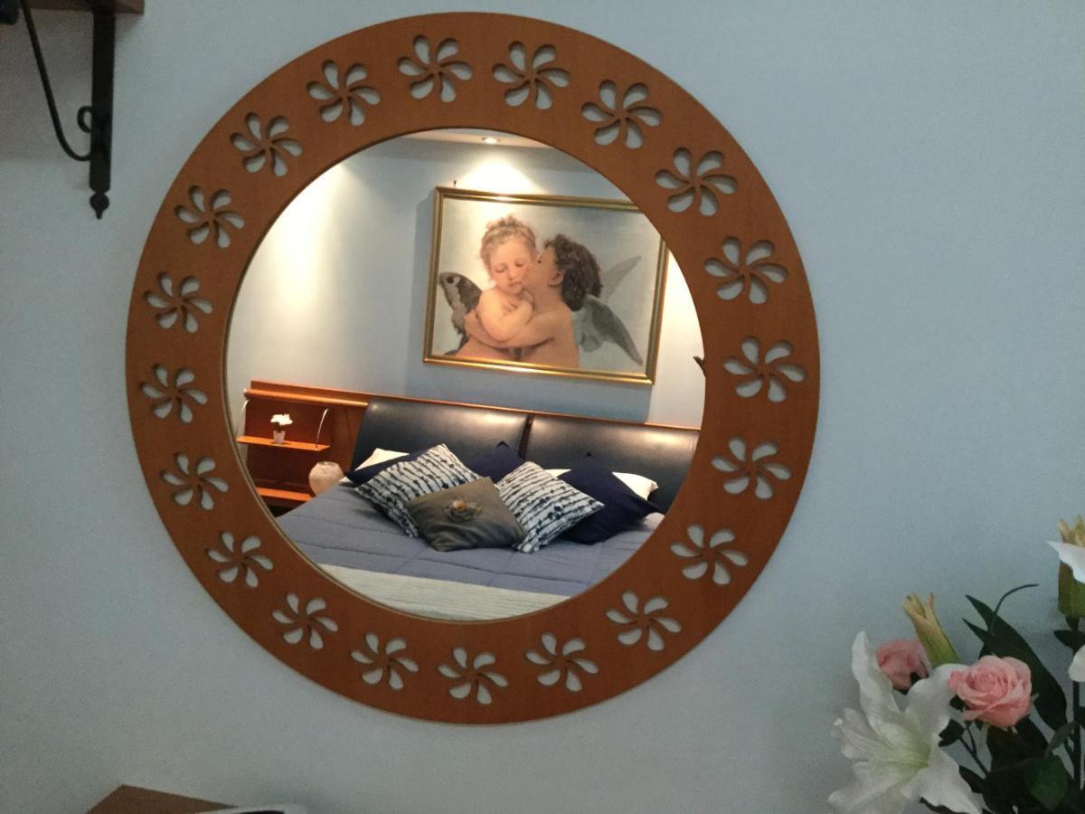 B&B La Favola Castellana Grotte Bagian luar foto